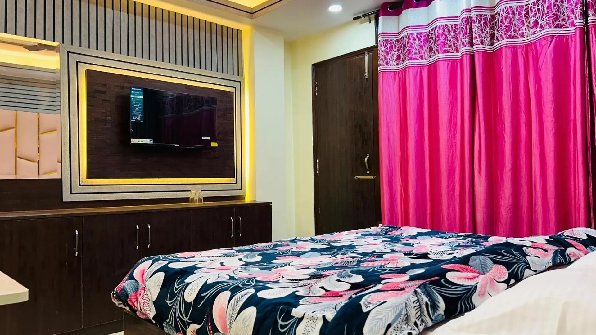 Bed & Breakfast Hotel Sita Inn Near Mall Road - Free Wifi And Mountain View Shimla