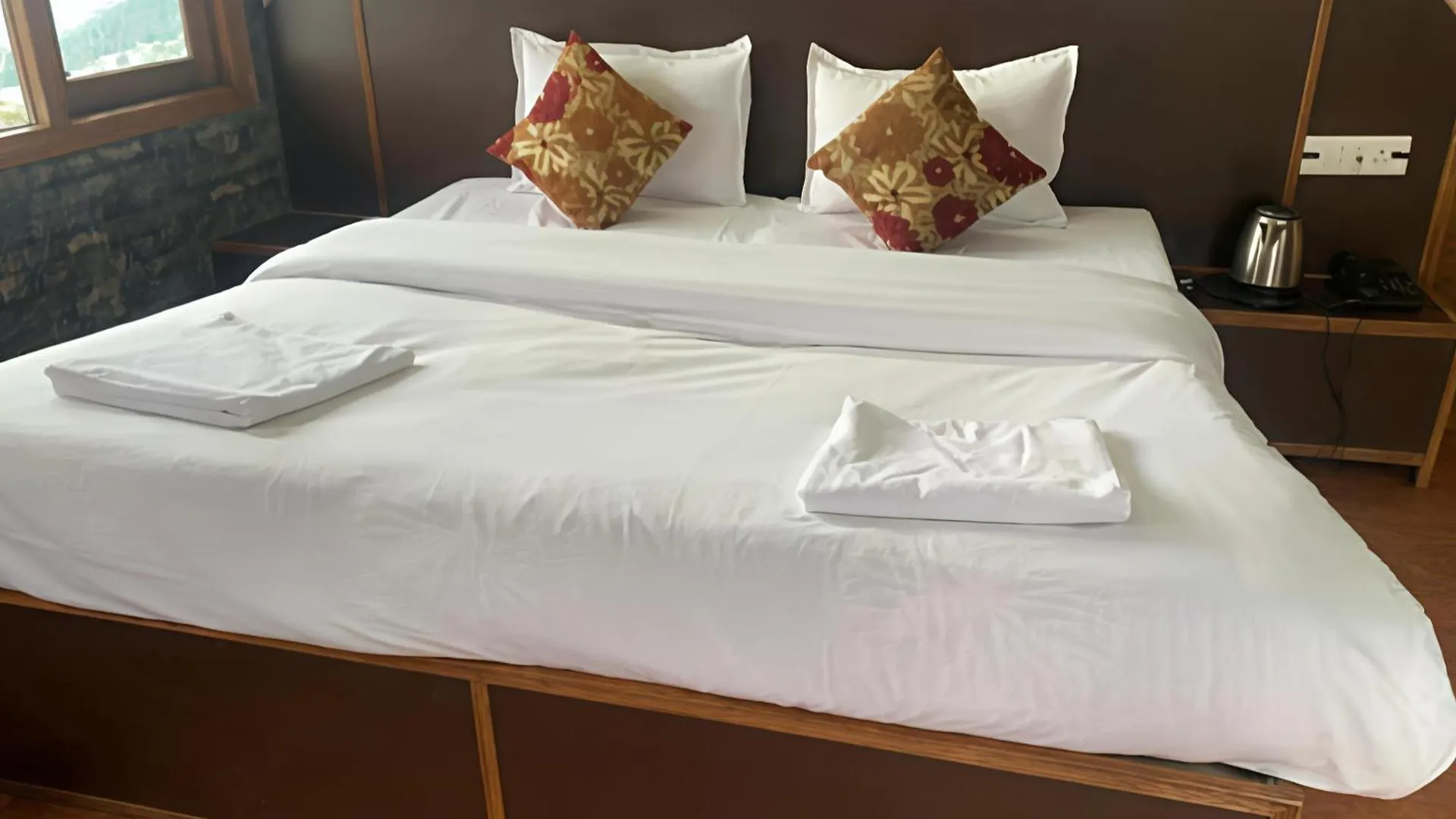 Hotel Sita Inn Near Mall Road - Free Wifi And Mountain View Shimla
